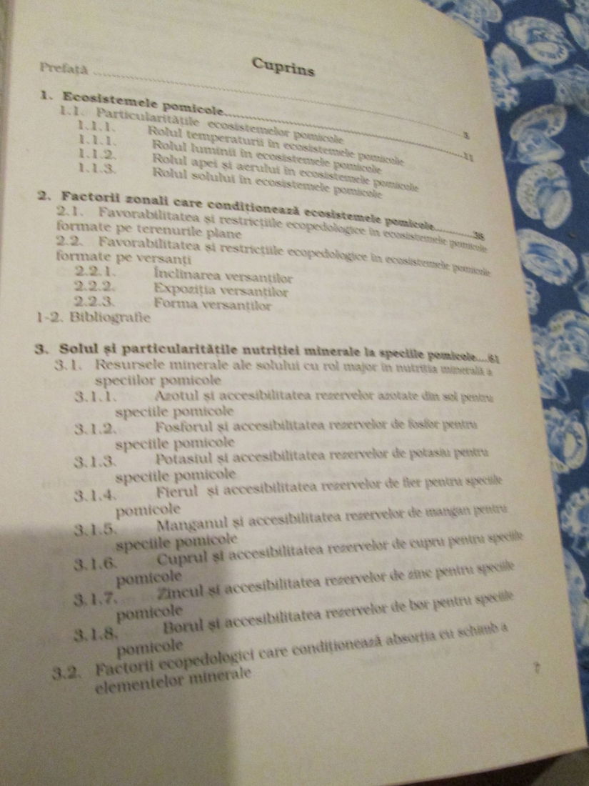 2001 Bazele ecopedologice ale nutritiei speciilor pomicole