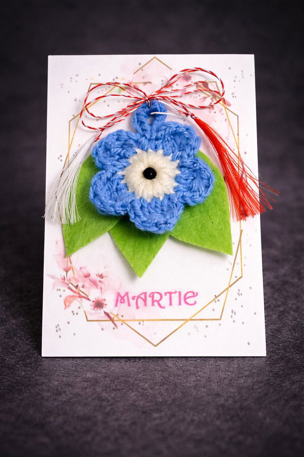 Mărțișoare croșetate handmade  inimioare și flori