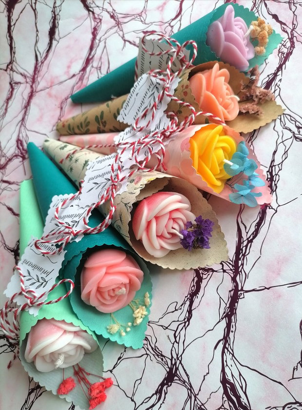 Mărțișoare handmade parfumate trandafiri delicați și unici !