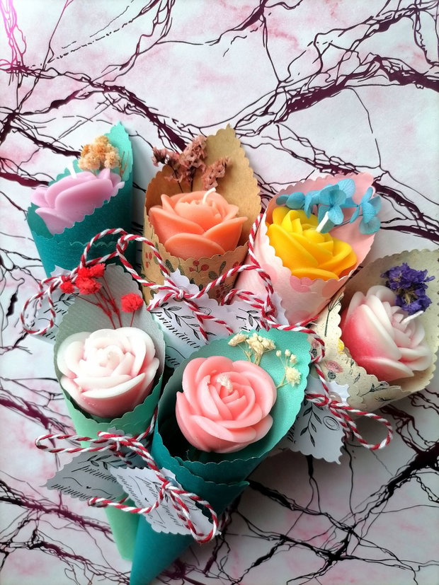 Mărțișoare handmade parfumate trandafiri delicați și unici !