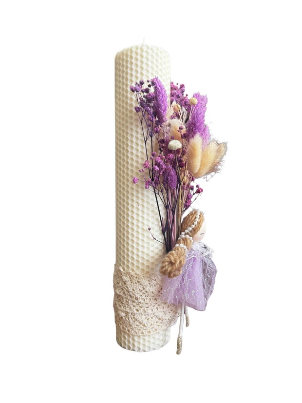 Lumânare de botez din ceară naturală decorată cu flori uscate