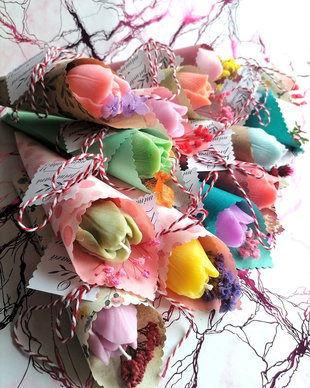 Mărțișoare handmade parfumate lalele delicate, unice și naturale!