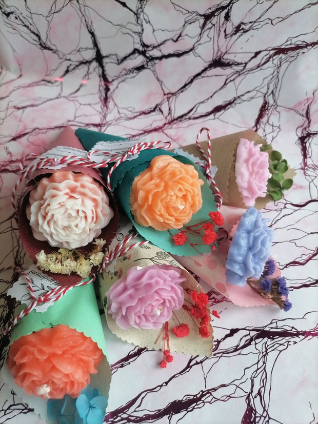 Mărțișoare handmade parfumate trandafiri delicați și unici!