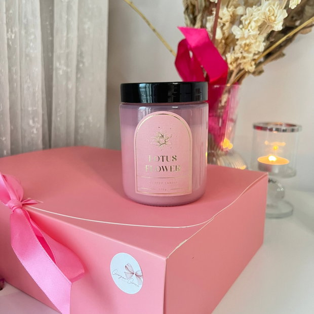 Hanami Ritual cutie cadou cu scrub Rituals, spray de corp cherry blossom Sephora, ceai flori de cireș, lumânare și ciocolata Geisha