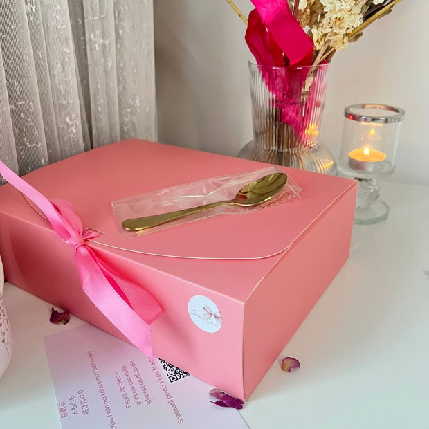 Hanami Ritual cutie cadou cu scrub Rituals, spray de corp cherry blossom Sephora, ceai flori de cireș, lumânare și ciocolata Geisha