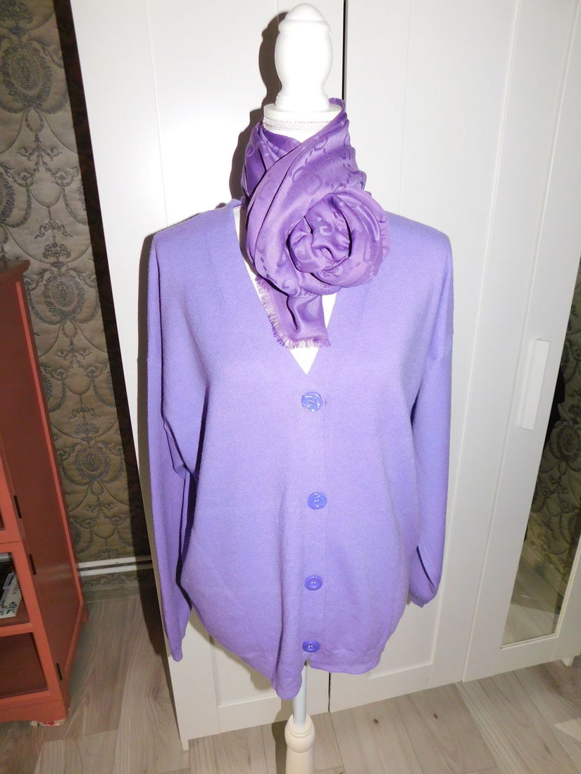 Cardigan nou dama, etichete atasate 48 - 50, esarfa noua cadou viscoza, casmir, lina