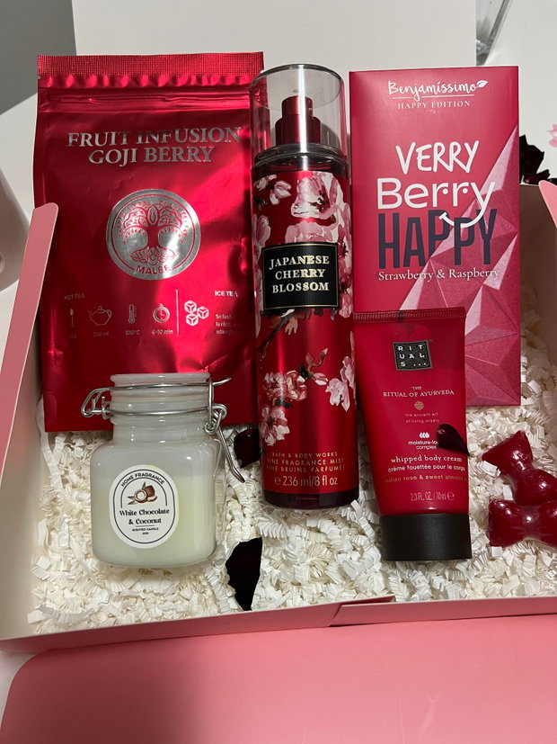 Set cadou Rouge Grace - sweet blossom ritual