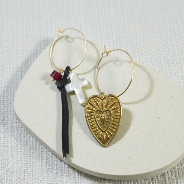 Cercei inimi din inox, alama, coral cercei statement, cercei handmade