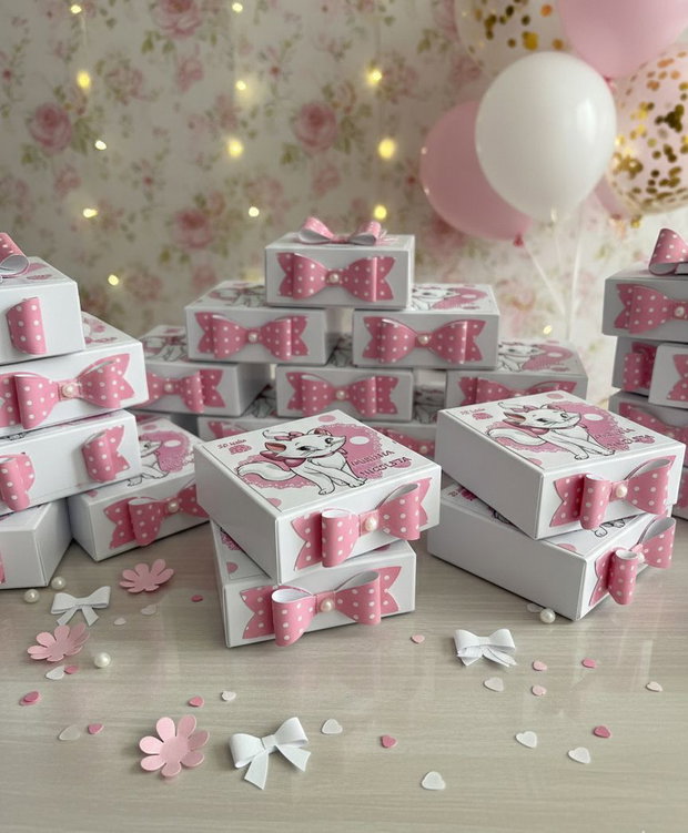 Cutii mărturii botez Pisicuța Marie- personalizate