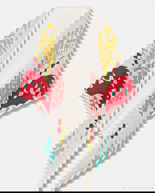 Never Fully Dressed fular