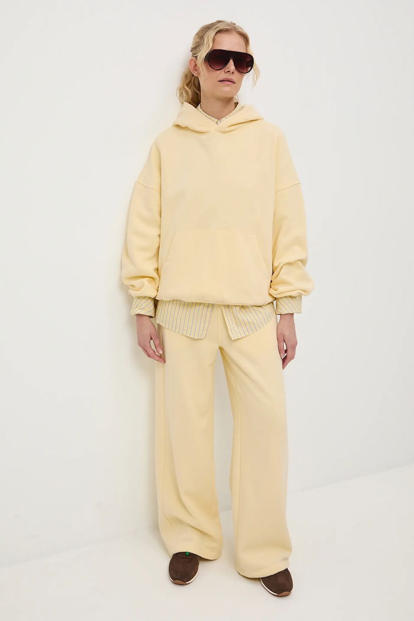 Medicine pantaloni de trening