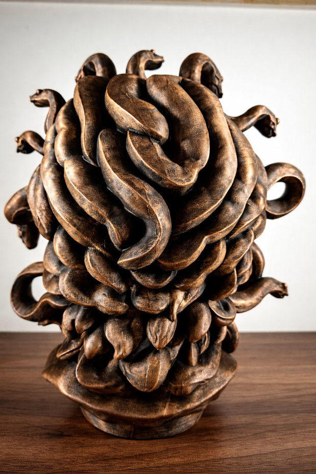 Statuetă Decorativă Medusa 25 cm Pictată Manual, Finisaj Bronz, Structură Solidă