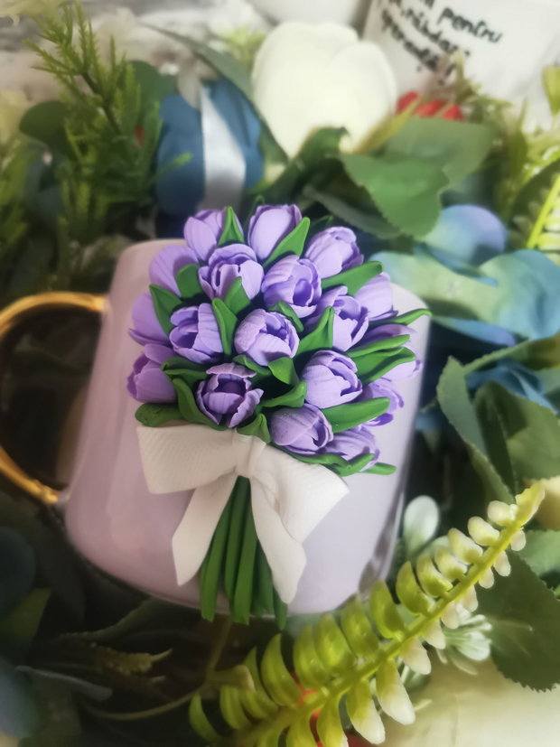 Cana personalizata cu lalele din fimo