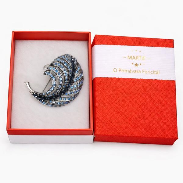 Broșă Elegantă Pană Albastră &ndash; Mărțișor &ndash; Accesoriu Vintage de Primăvară