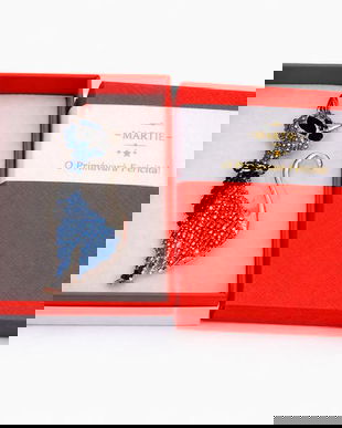 Broșă Elegantă Pisică Albastră cu Cristale &ndash; Mărțișor &ndash; Accesoriu de Primăvară