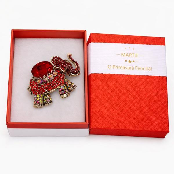 Broșă Elegantă Elefant Roșu cu Cristale &ndash; Mărțișor &ndash; Accesoriu Simbolic de Primăvară