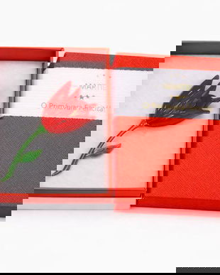 Broșă Elegantă Ghiocel Roșu &ndash; Mărțișor &ndash; Accesoriu de Primăvară