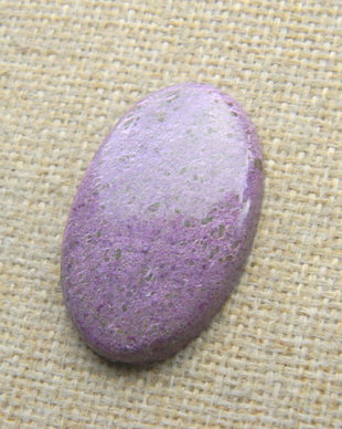 Caboson atlantisit (stichtit) (C17)