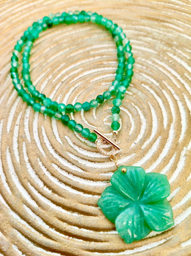 Colier floare Aventurin verde & agate verzi