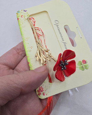 Martisor brosa POPPY emailata