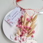 Martisor din ceramica cu flori uscate