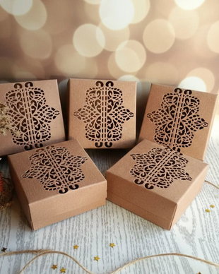 Cutie craft cu model dantelat pe capac