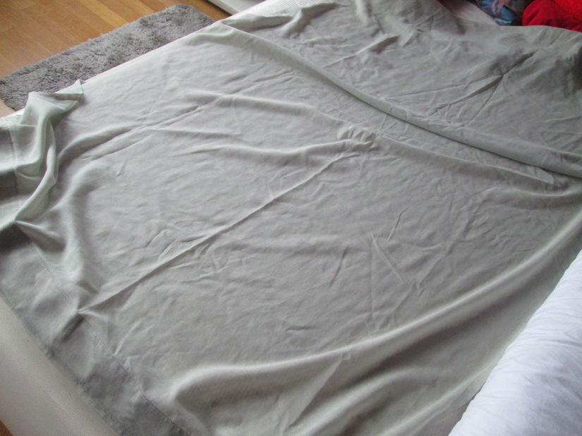 4 perdele vernil  H&M Home