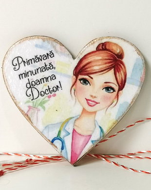 Martisoare personalizate doctorita, medic