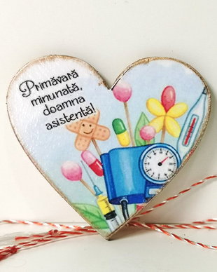Martisor personalziat asistena medicala