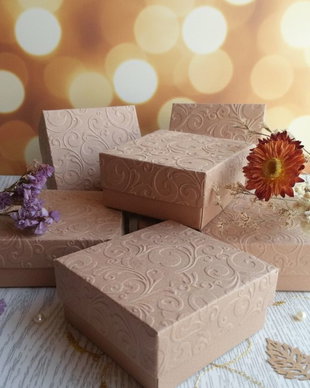 Cutii craft embosate