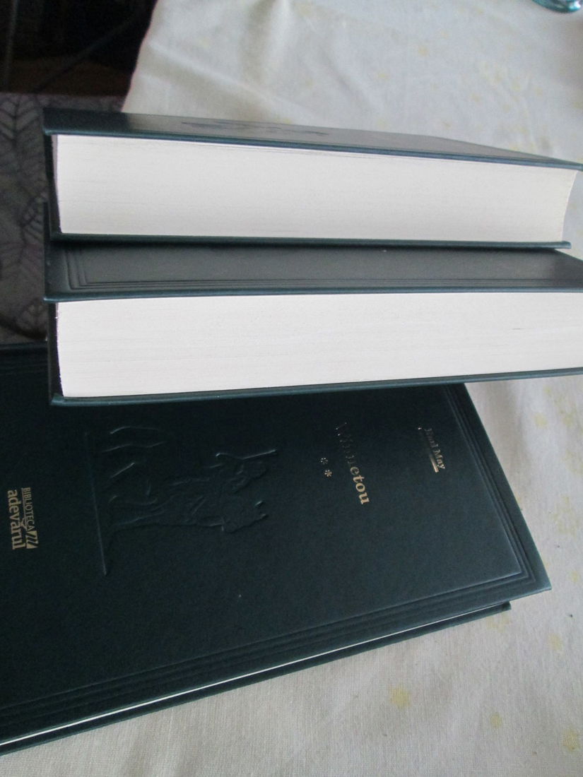 2009- 3 volume noi Winnetou