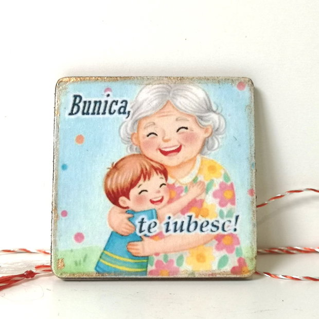 Martisor personalizat pentru bunica