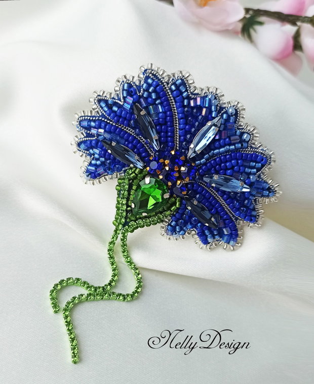 "Albastrea" - Brosa broderie manuala