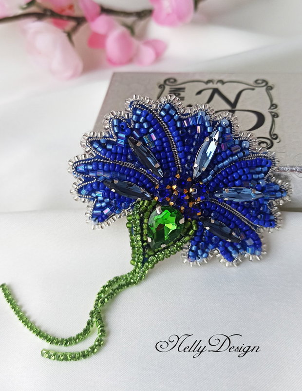 "Albastrea" - Brosa broderie manuala