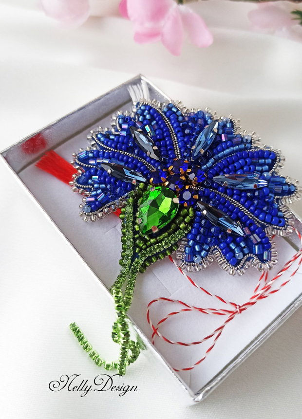 "Albastrea" - Brosa broderie manuala