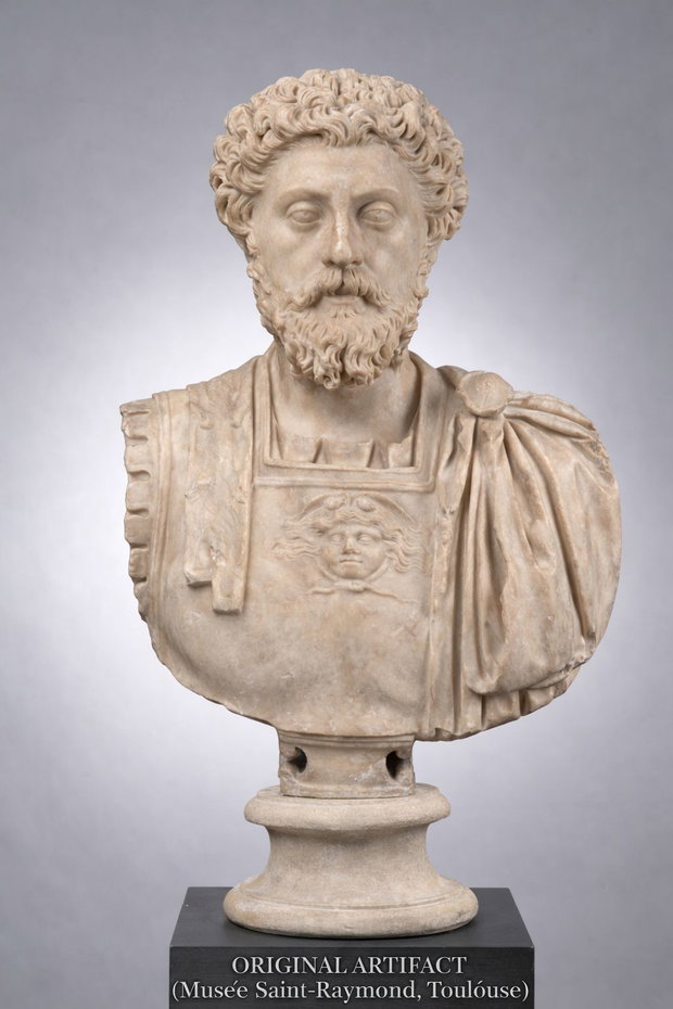 Statuetă Bust Marcus Aurelius - Replică Muzeu, Finisaj Manual tip Bronz Antic, Structură Solidă (Weighted), Înălțime 28 cm, Decorațiune Premium Birou