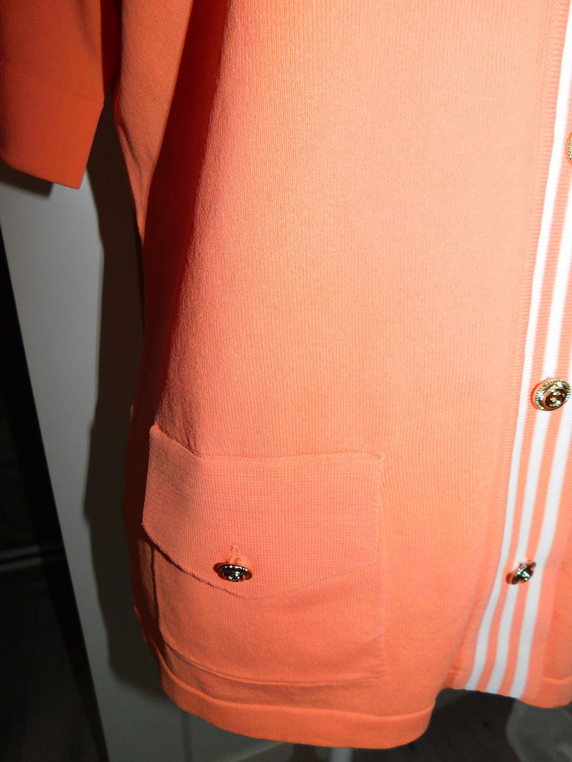 Cardigan nou/ bluza noua/ mineci scurte, masura  42,  Germania,  designer,  deosebit