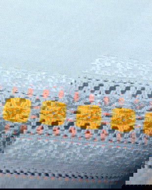 Camasa Transilvania   tesuta si cusuta in casa, anii 1920 ,  lucrata  de  strabunica  ,  atit  pinza tesuta in casa  la  rasboi cit si  intreaga cusatura