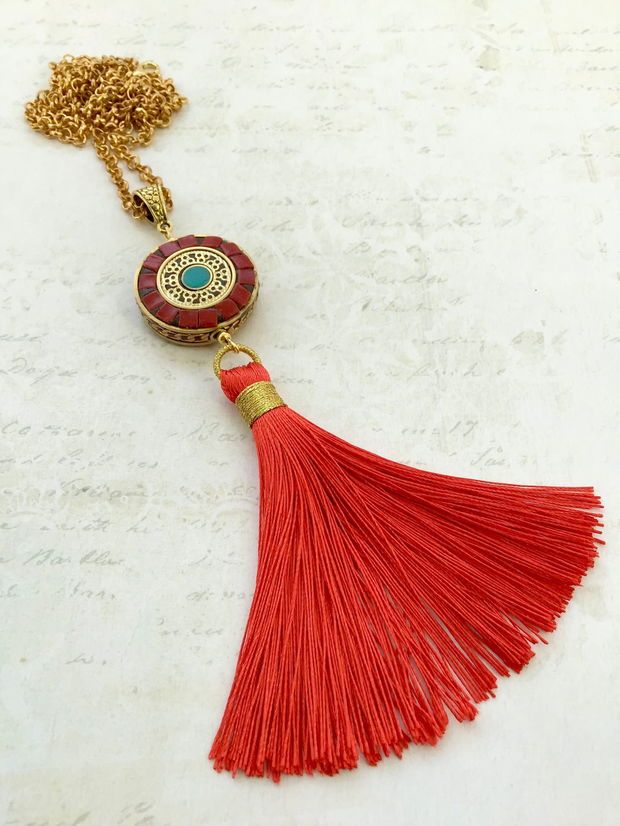 Colier pandantiv nepalez & canaf matase