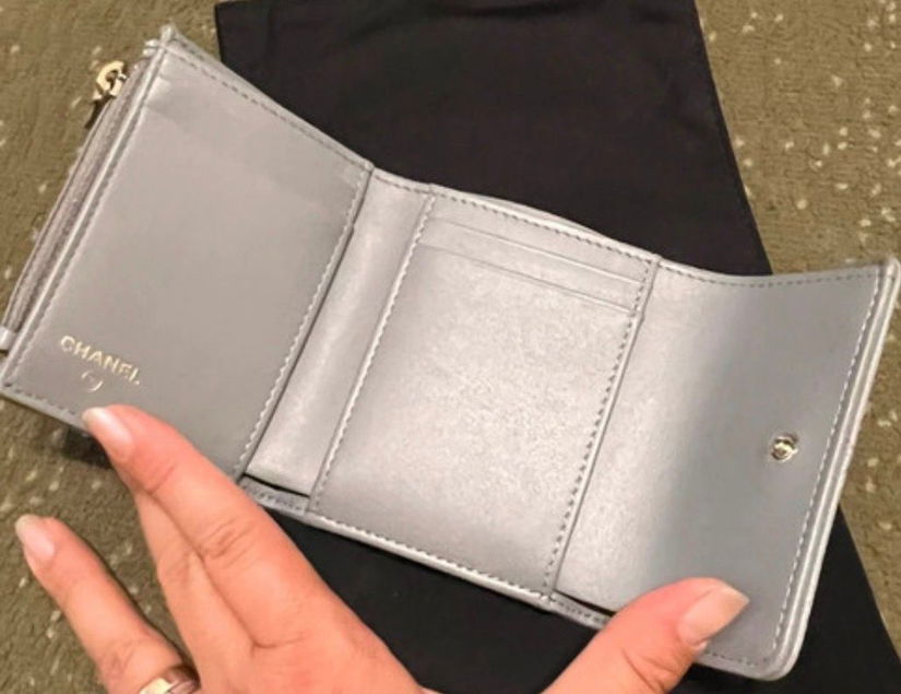 Vând portmoneu eu Chanel