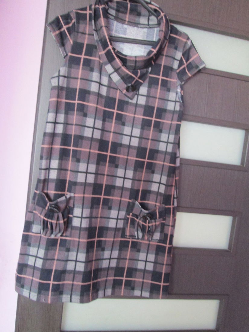 rochie scurta Apricot cu buzunare