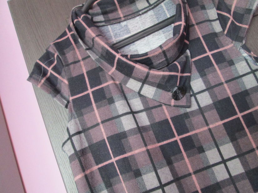 rochie scurta Apricot cu buzunare