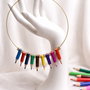 Colier creioane colorate cu accesorii aurii  01295