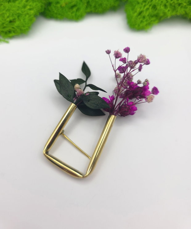 Brosa ''Flower 22''