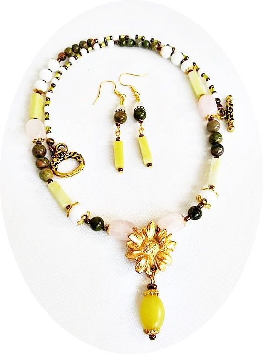 set armonie de primavara cu jad lime si cuart roz