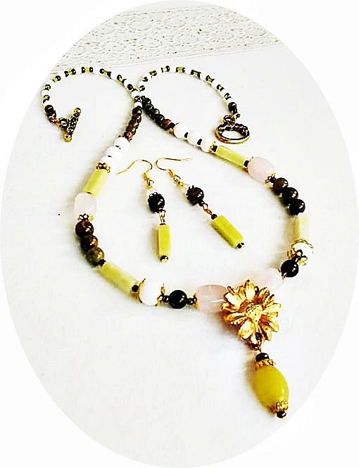 set armonie de primavara cu jad lime si cuart roz