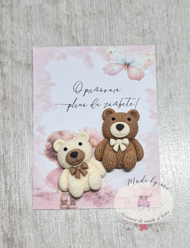 Martisor Ursulet cu prindere, crem sau maro