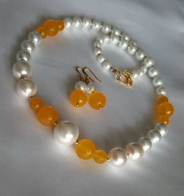 Agate si Perle - Branduse Galbene