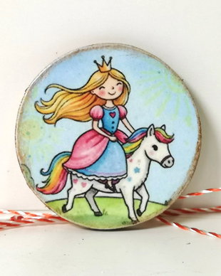 Martisor cu printesa
