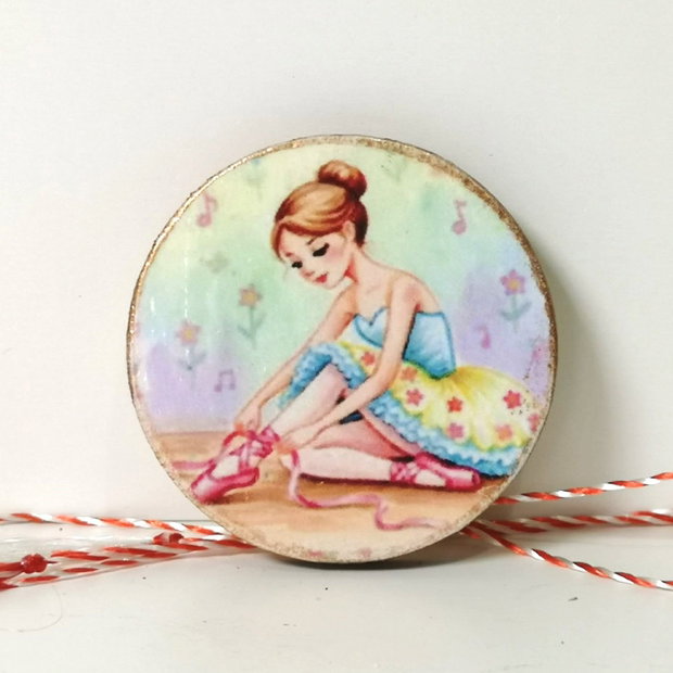 Martisor cu balerina